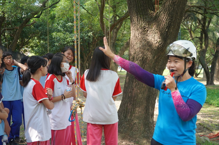 本校與太平國中合辦攀樹體驗活動圖片