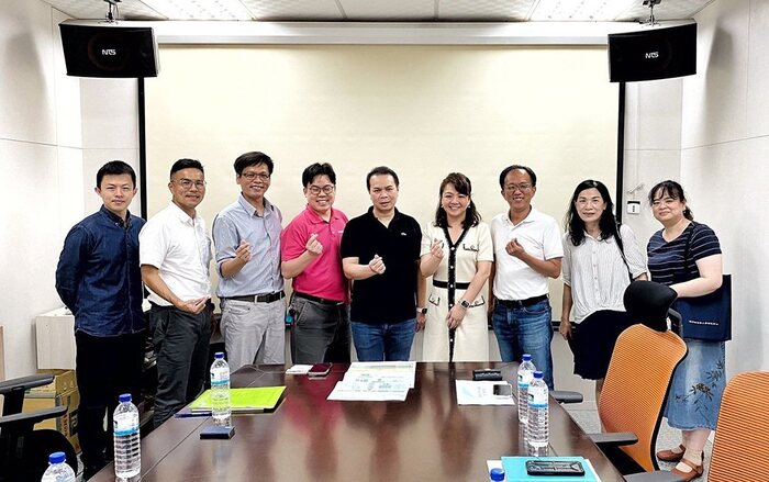 媒體報導-甲幼產業園區服務中心主任黃紫瑜啟動會議 召開產官學 三方攜手產學合作 促進園區產業升級 活絡產業發展(本校與甲幼產業服務中心合作)圖片